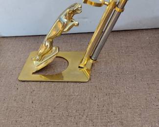 JAGUAR METAL SHAVING STAND