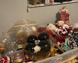 Brand new Christmas decor