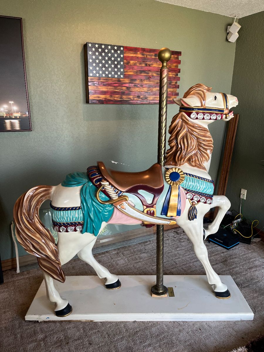Actual size of wooden carousel horse 