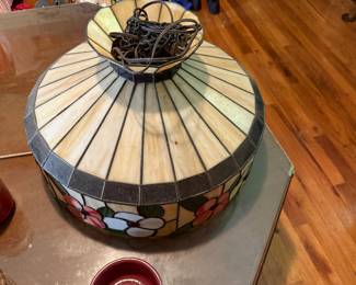 Stained glass hanging shade 