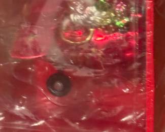 Many’s ornaments 