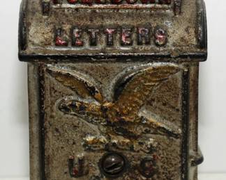 VINTAGE CAST IRON U S MAIL STILL BANK
