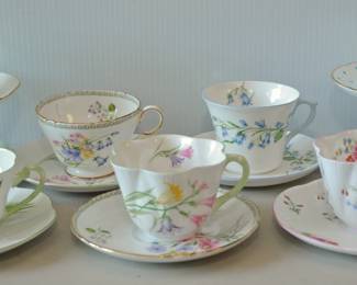 COLLECTION OF 9 SHELLEY FINE BONE CHINA FROM ENGLAND CUPS AND SAUCERS