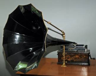 EDISON 1909 HOME CYLINDER PHONOGRAPH TRIUMP HORN & CRANE