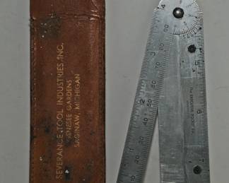 THE EXECUTIVE POCKET PAL FOLDING RULER MEASURING TOOL
