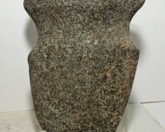 LARGE NATIVE AMERICAN AX STONE HEAD