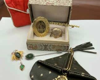 Antique Style Jewelry Items 