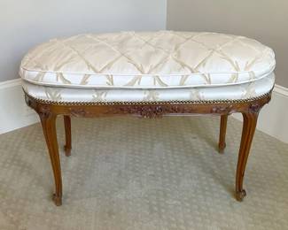 French Louis 15 style bench