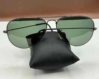 Vintage RayBan Aviator Sunglasses 