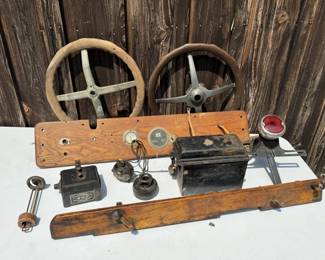Antique Automobile Steering Wheels and Accessories