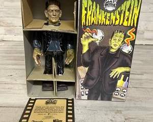 Universal Monsters Frankenstein Wind-Up Tin Toy 1991 w/ Box & Insert Ltd Ed