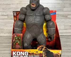 Kong Skull Island Mega-Figure 18” Poseable King Kong Walmart Exclusive NIB