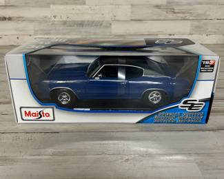 Maisto 1:18 1971 Chevy Chevelle SS 454 Die-Cast Car Special Edition NIB Blue