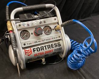 FORTRESS 1 GALLON AIR COMPRESSOR