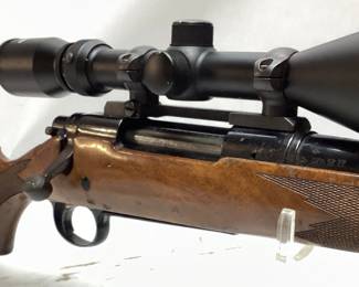VTG. REMINGTON MODEL 700 .270win CALIBER BOLT ACTION RIFLE, NEEDS SOME STOCK REPAIR, SURFACE RUST ON BARREL, TASCO SCOPE INCLUDED