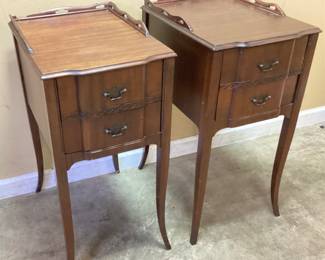 PAIR OF VTG. FRENCH LOUIS XV STYLE 2 DRAWER END TABLES NO SHIPPING PICKUP ONLY