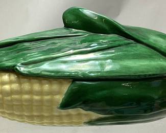 SHAWNEE CORN PATTERN CASSEROLE DISH, 11in L