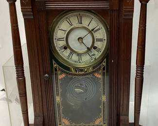  VTG. NEW HAVEN CLOCK CO. MANTLE CLOCK w KEYS