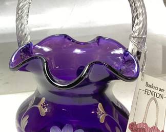 FENTON LTD. ROYAL PURPLE HAND PAINTED RUFFLED EDGE BASKET, Signed S. HOPKINS #1132 of 2950