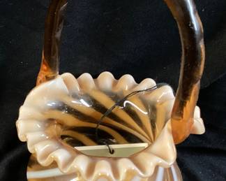 FENTON HONEYSUCKLE AMBER SWIRL OPTICS BASKET, 8in