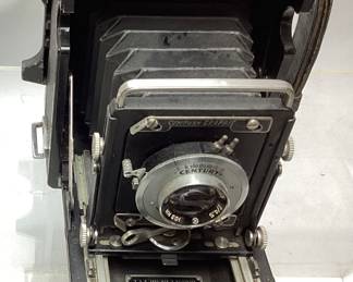 GRAFLEX CENTURY GRAPHIC CAMERA w TRIOPTAR 103mm LENS, IN GOOD CONDITION