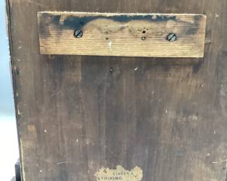 VTG. NEW HAVEN CLOCK CO. MANTLE CLOCK w KEYS