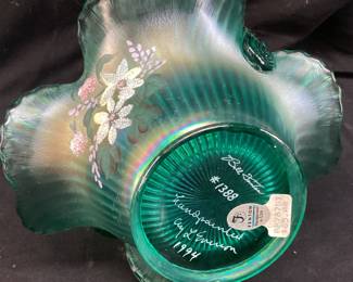 1994 FENTON STIEGEL GREEN HAND PAINTED BASKET, 8in, SIGNED BILL FENTON #1388