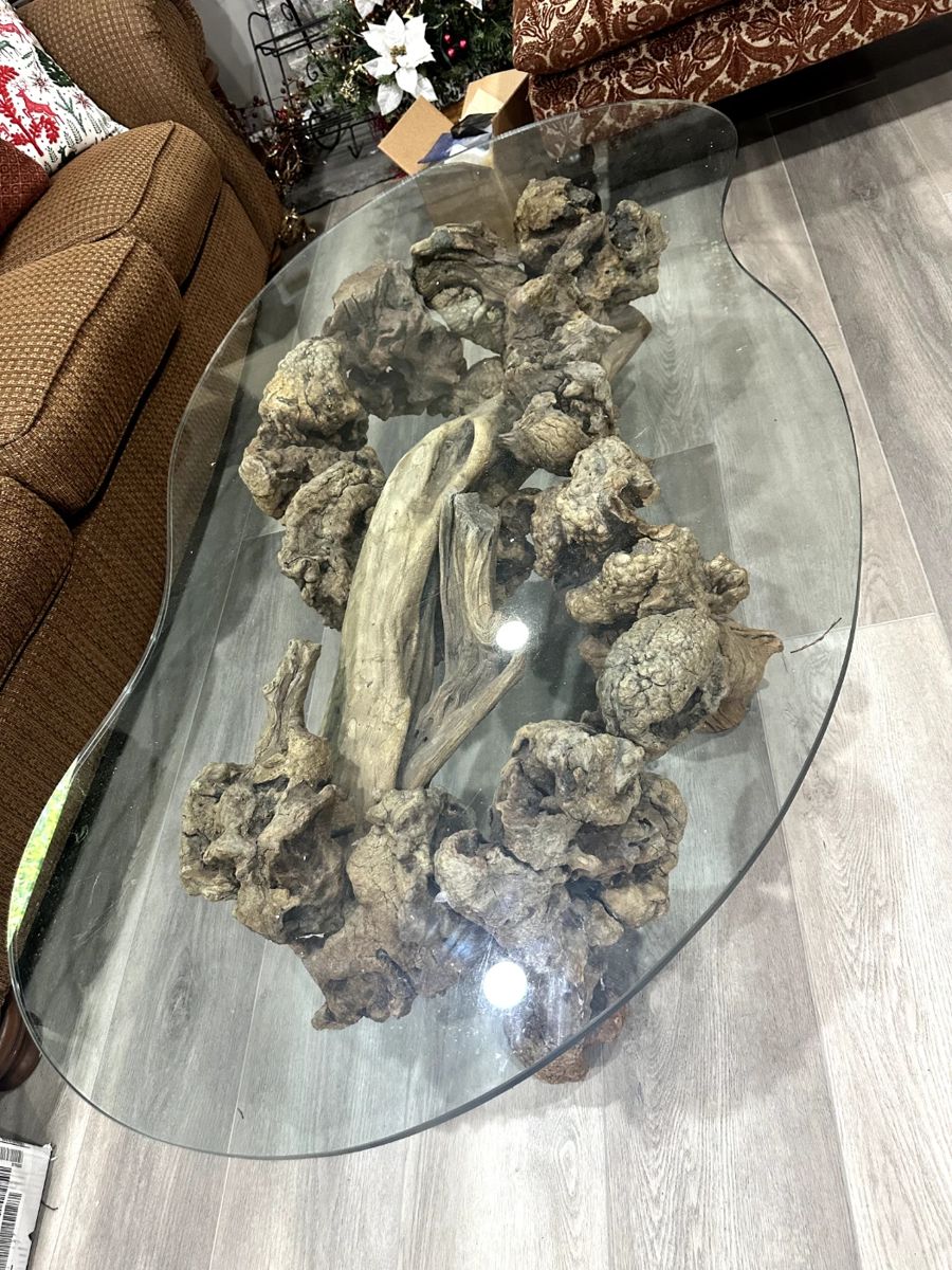 FUNRITURE DRIFTWOOD GLASSTOP COFFEE TABLE
