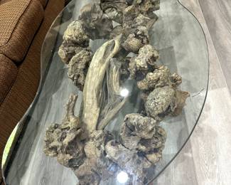 FUNRITURE DRIFTWOOD GLASSTOP COFFEE TABLE