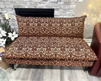 FURNITURE SETEE