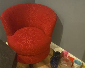 FURNITURE RED BARRELL CHAIR