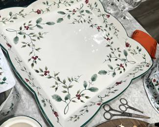 PFALTZGRAF WINTERBERRY COLLECTION