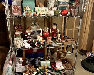 HOLIDAY DECOR V