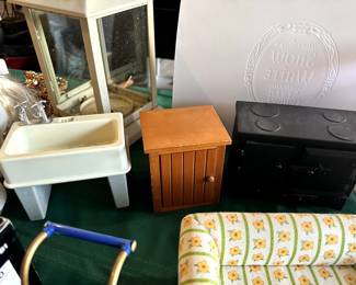 AMERICAN GIRL FURNITURE III