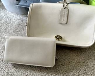COACH PURSE WALLET