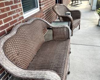 OUTDOOR WICKER SOFA SIDE CHAIR