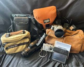 Sony Video 8 HandyCam Kodak EasyShare Garmin Camera Bags And Additional Equipment