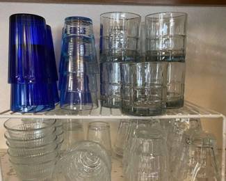 Colbalt Blue Clear Glasses In Different Sizes With 11 Ramekins And Rack