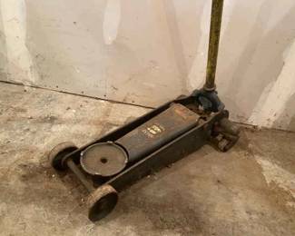 Walker Hydraulic LiftACar