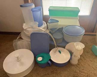 Vintage Blue And Green Tupperware