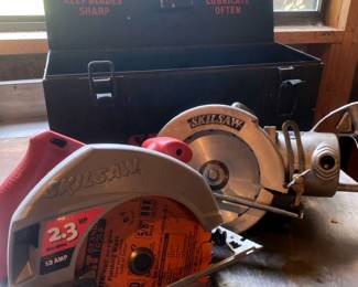 Skilsaw 23 HP Saw Vintage Model 77 Skilsaw With Metal Case