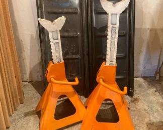 Car Ramp And Two Heavy Duty 6 Ton Jack Stands