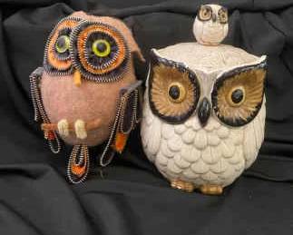 Vintage Ceramic Owl Cookie Jar Felt Decorative Owl