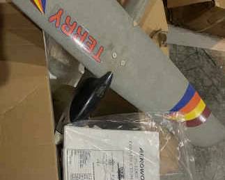 Aeroworks 25 Edge 540 Kit Missing Cowls And Wheel Pants With TERRY Plane