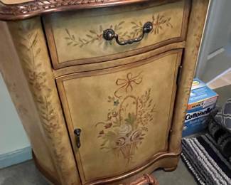 Vintage style accent sideboard