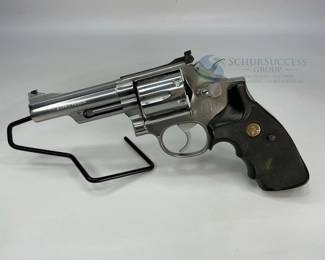 Smith & Wesson Model 66-2 .357 Magnum Revolver