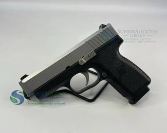 KAHR CW40 Semi-Auto Pistol