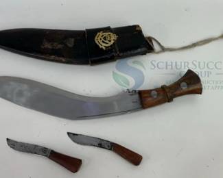 Kukri Knife with Leather Scabbard, Accessory Knives