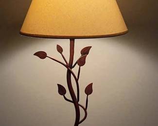 Leaf Designed Lamp
