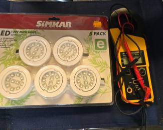 LED Puck lights